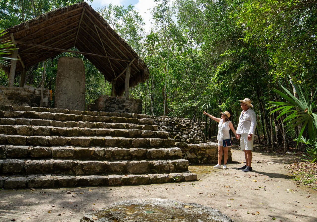 Visita las ruinas de Cobá, de paso al cenote Car wash