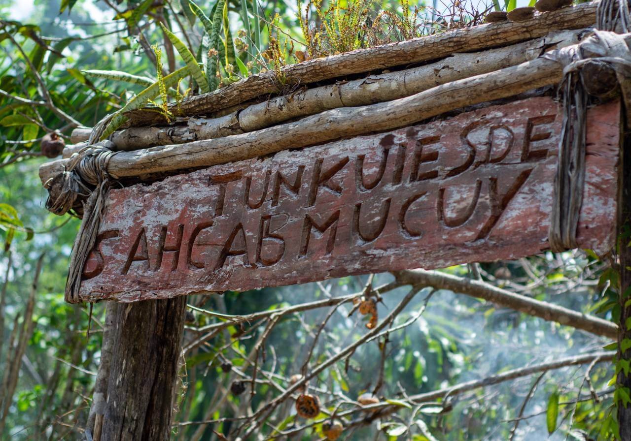 Entrada a ssatuario de Sahcab Mucuy